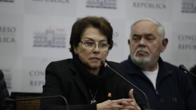 Gladys Echaíz: Esperemos que el “bloque democrático” elija un buen representante a la Mesa Directiva del Congreso
