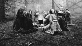“Las brujas de Salem”: la obra de teatro inspirada en una persecución ideológica cumple 70 años