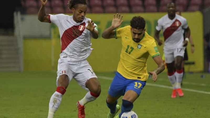 La razón por la que en el Perú - Brasil solo se vendió solo el 75% de las entradas (Foto: AFP)