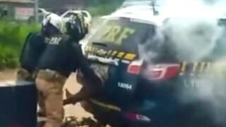 Conmoción en Brasil por el video viral de la muerte de un hombre asfixiado en el baúl de un auto de policía | VIDEO 