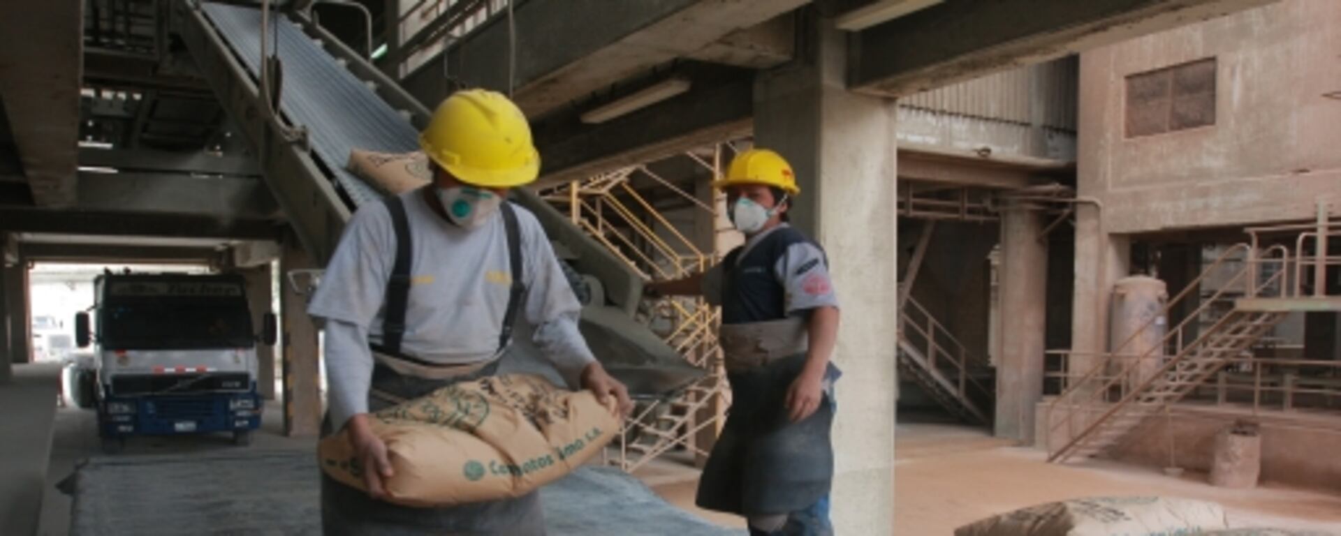 Despacho nacional de cemento disminuyó 12% en mayo ¿qué se espera del sector para los próximos meses?