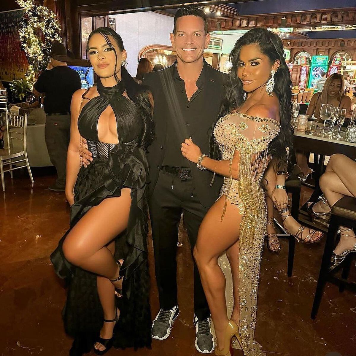 Aquí en un evento junto a Maripily Rivera (Foto: Aydahli / Instagram)