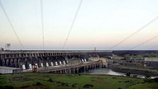 Espionaje y ‘hackeo’ al descubierto: el ataque informático que tensa las relaciones entre Brasil y Paraguay