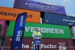 DP World marca récord en el sistema portuario nacional al movilizar más de 2 millones de contenedores