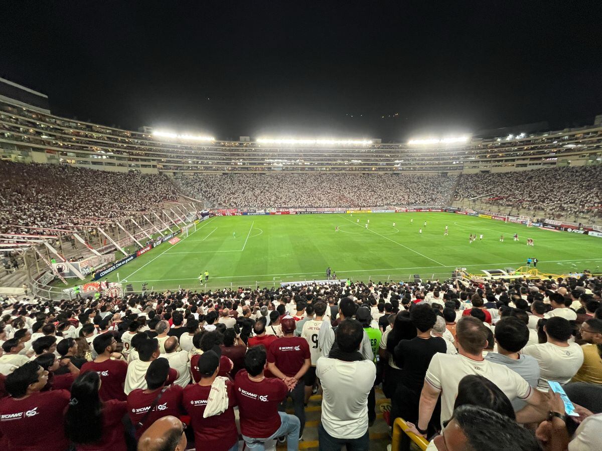 Más de 50 min hinchas en el Monumental (Foto: Fernando Sangama)