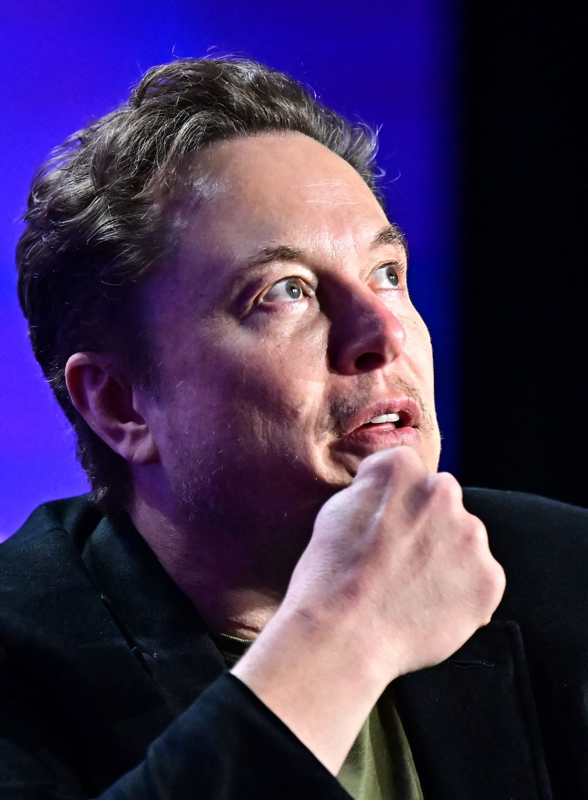 Elon Musk considera que le han lavado el cerebro a Wilson, a quien llama por su nombre de nacimiento. Aquí durante la 27ª Conferencia Global anual del Instituto Milken en el Beverly Hilton de Los Ángeles el 6 de mayo de 2024. (Foto: Frederic J. Brown / AFP)