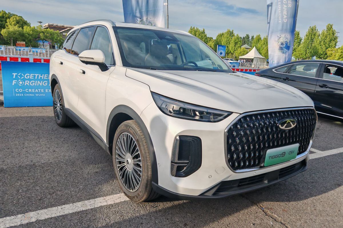 La Chery Tiggo 9 en el circuito de manejo. (Foto: Diego Barrio de Mendoza)