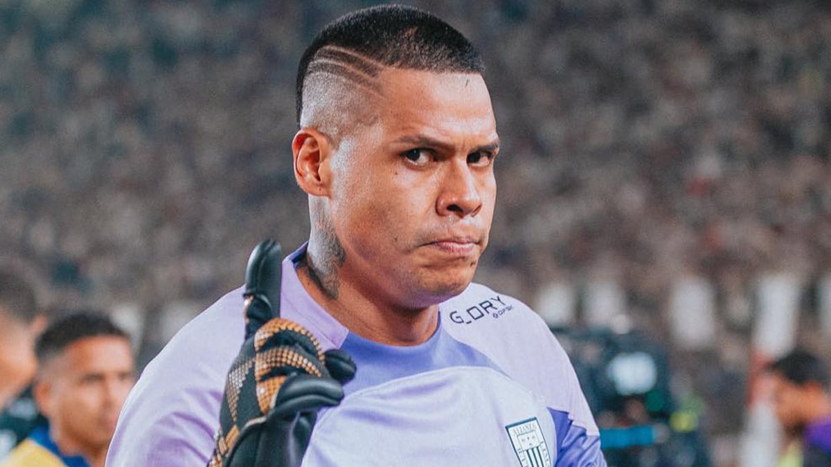 ¿Cuál fue la respuesta de Ángelo Campos en Instagram tras el reclamo de Universitario en la previa de la final de la Liga 1? | Foto: Club Alianza Lima / Facebook
