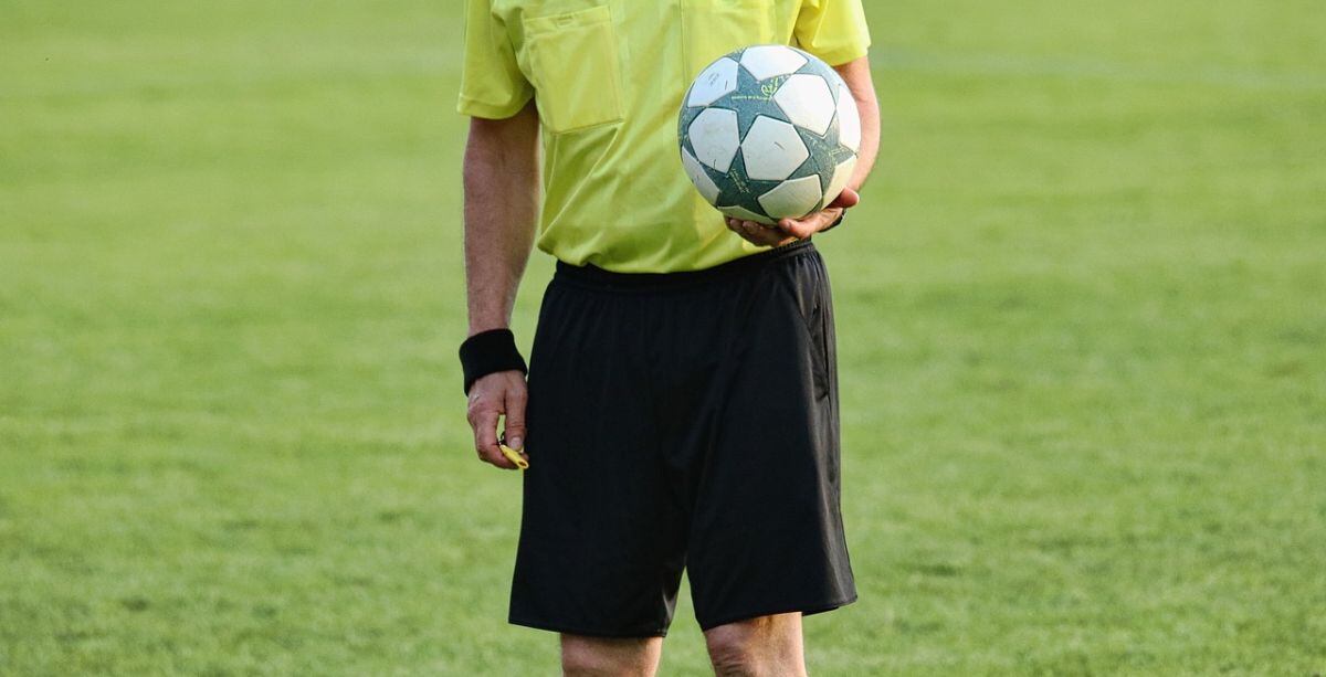 Qué árbitro estará en el VAR para la segunda final entre Alianza vs Universitario | ¿Qué colegiado estará detrás de las decisiones clave que puedan definir el destino del enfrentamiento más esperado del fútbol peruano? Entérate en la siguiente nota. (Pixabay)