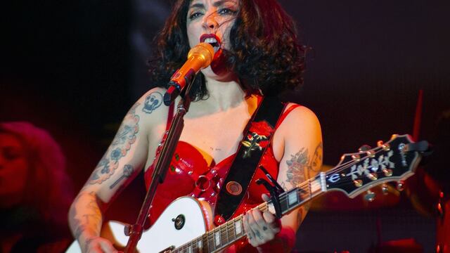 Mon Laferte y Ana Tijoux cantan “sin miedo” contra la violencia de género en México