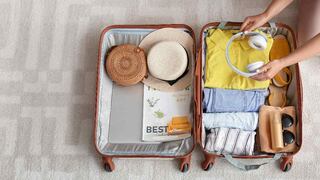 10 consejos para lograr viajar solo con una maleta de mano: trucos sencillos y efectivos
