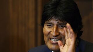 Evo Morales aprueba doble pago de aguinaldo como "regalo navideño"