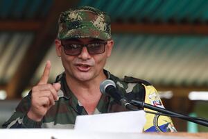 Disidencias de las FARC anuncian que suspenden la mesa de diálogos con el Gobierno de Gustavo Petro