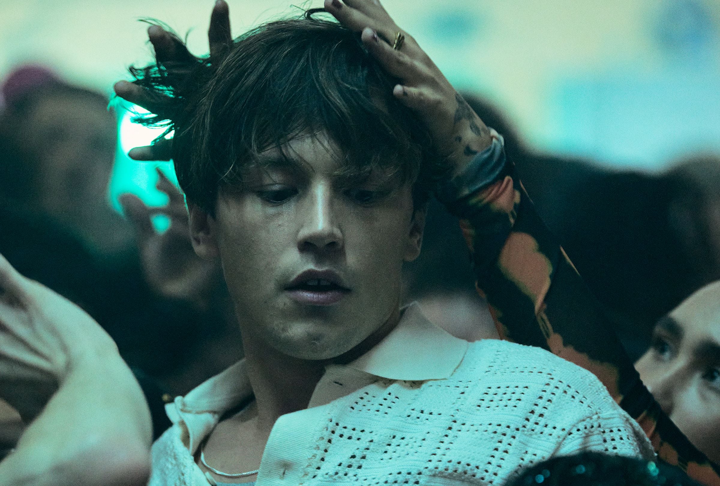 "Una vida honrada" es un thriller oscuro sobre juventud y traición (Foto: Netflix)