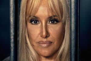 Quién es Erika de Sautu Riestra, la despampanante actriz que hace de la Dra. Olga Giuliani en la serie argentina de Netflix “En el barro”