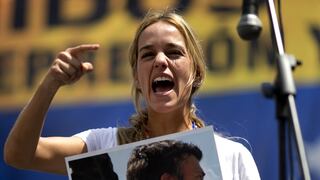 Lilian Tintori al Perú: “Le pido que esté con nosotros”