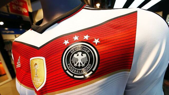 Adidas registra récord de ventas tras victoria de Alemania