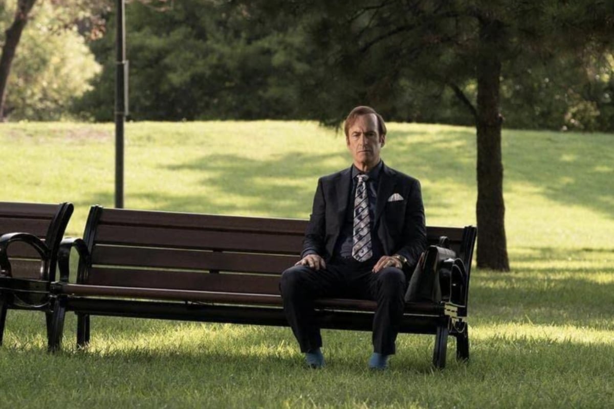 Jimmy McGill preparado para las nuevas fotos de la trampa (Foto: AMC)