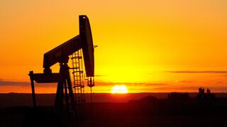 Precio del petróleo baja un 0,86 %, hasta los 84,92 dólares el barril