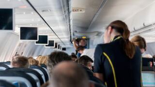 El sencillo truco de una azafata para reducir la sensación de turbulencias