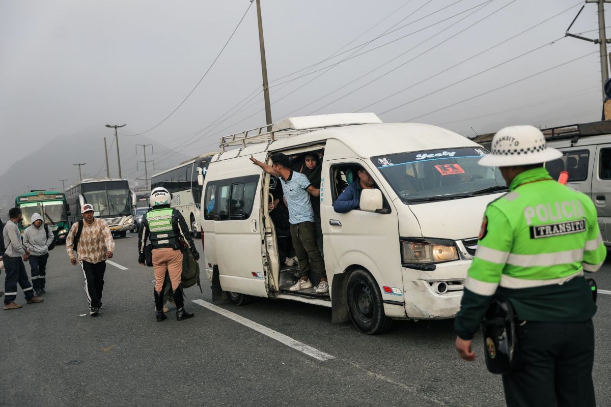 El paro de transportistas es acatado de manera parcia. Foto: GEC