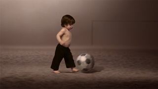 Milan se luce jugando fútbol en nuevo video de Shakira