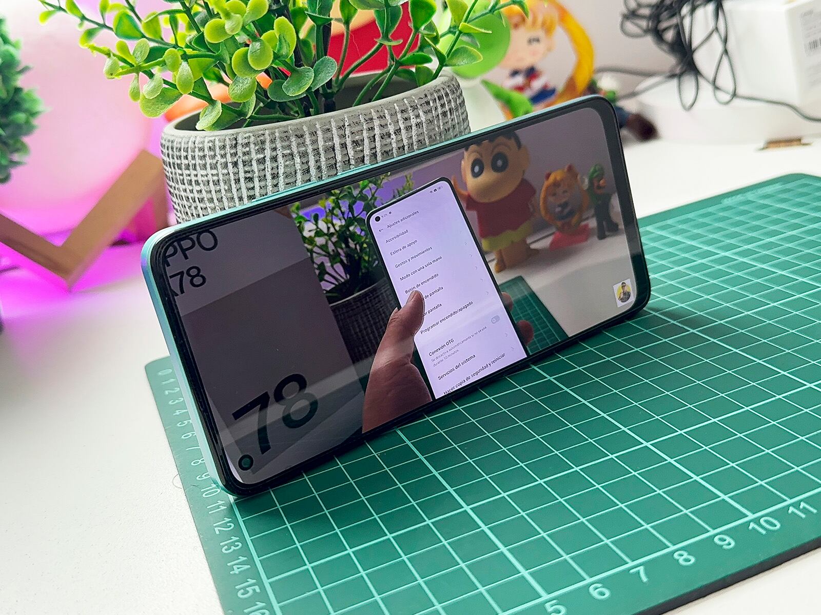 REVIEW | También tiene una resolución de 1080 x 2400 pixeles en su estructura de 20:9. (Foto: MAG - Rommel Yupanqui)