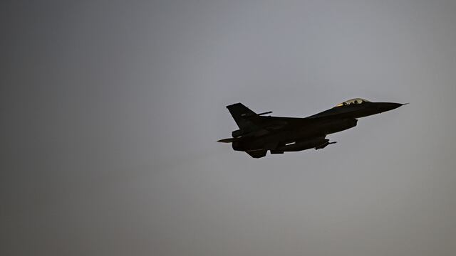 Turquía firma el contrato para la adquisición de cazas F-16 estadounidenses, según medios