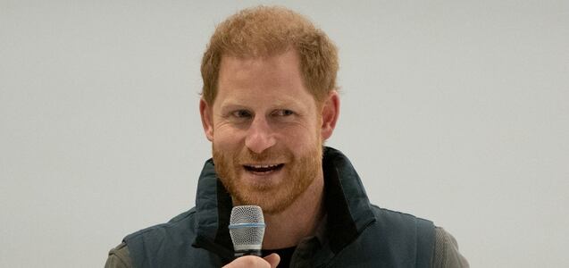 ¿El príncipe Harry está regresando a su papel real tras el diagnóstico de cáncer de Carlos III?