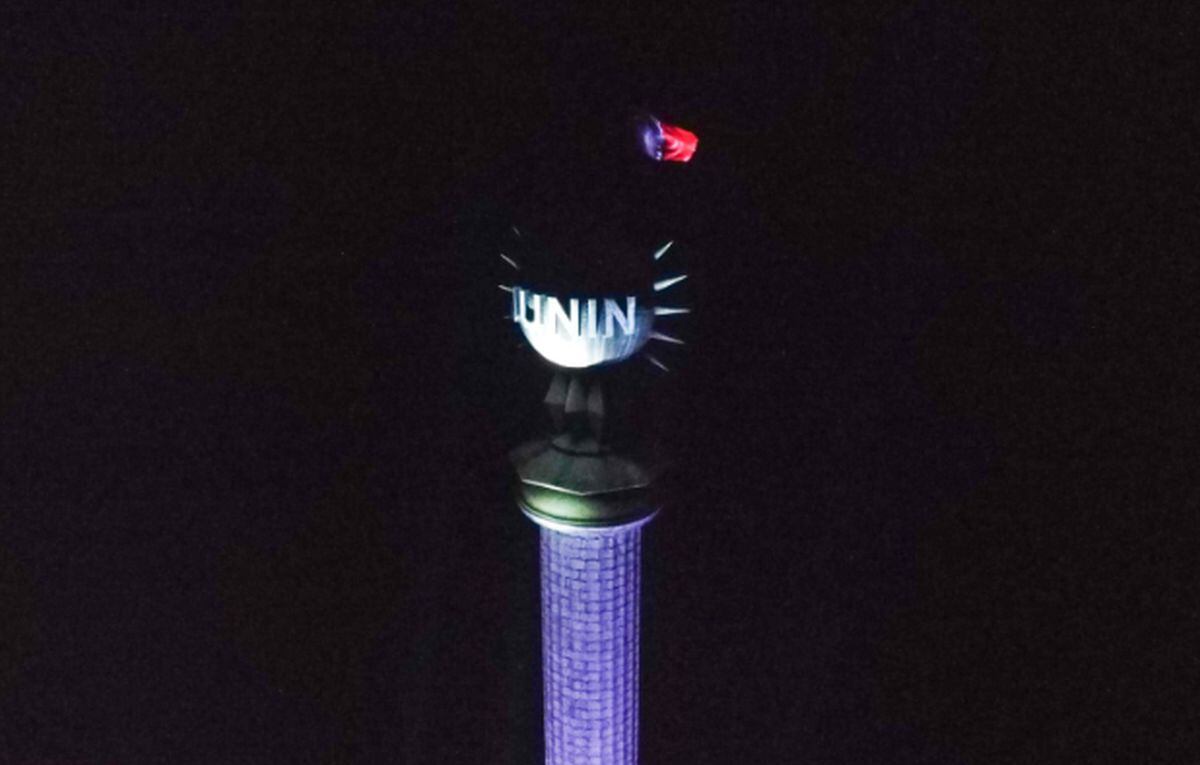 Iluminación del Monumento a los Vencedores de Junín con los colores de la bandera peruana | Foto: Difusión