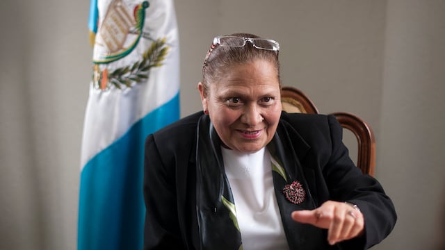 Fiscal general de Guatemala dice que no irá a reunión con el presidente y tampoco dimitirá 