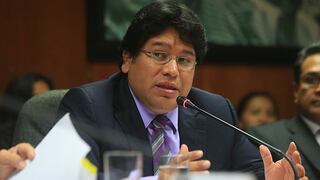 Miembros de Perú Posible arremeten contra Sheput por renuncia