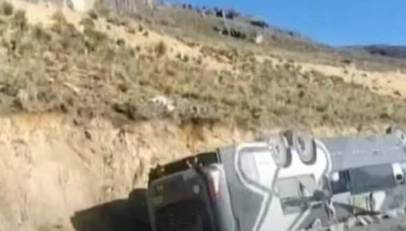 El pesado vehículo trasladaba a 34 pasajeros. Foto: captura TV Perú