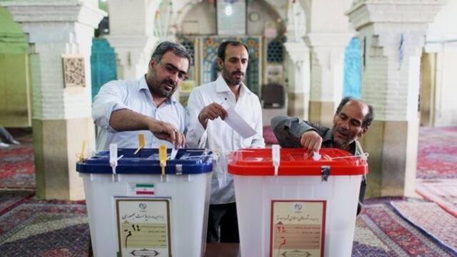 Los iraníes eligen al sucesor de Mahmud Ahmadinejad