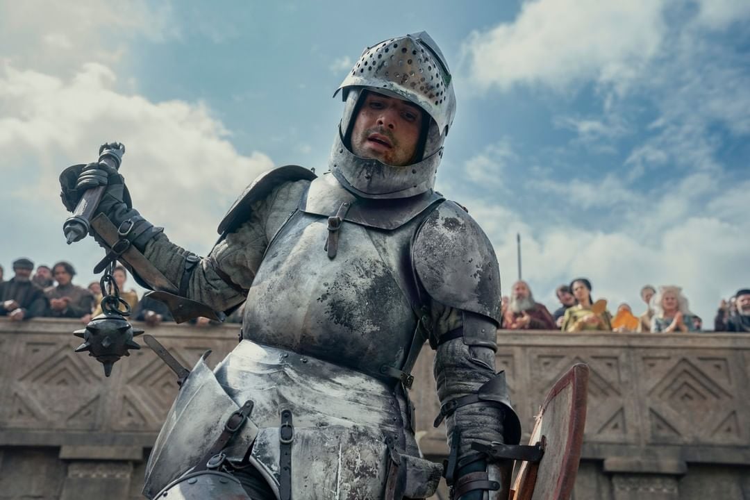 Criston Cole peleando en el torneo en celebración del heredero del rey en el episodio 1 de "House of the dragon" (Foto: HBO)
