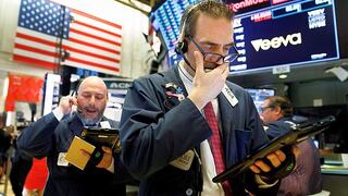 Wall Street cierra mixto y el Dow Jones cede 0,04%, pero logra ganancias semanales