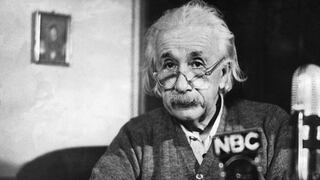 ¿Cómo  Einstein impulsó la idea de la bomba atómica al escribirle al presidente Roosevelt?