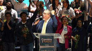 Elecciones Guatemala 2023: Bernardo Arévalo, líder en las encuestas, cierra su campaña presidencial