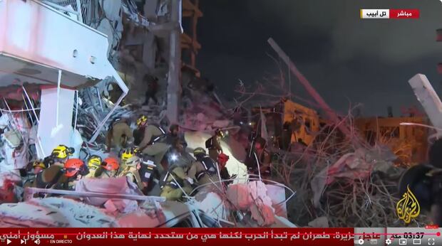 Irán bombardeó Tel Aviv este sábado 14 de junio del 2025. (Captura de video / Al Jazeera).