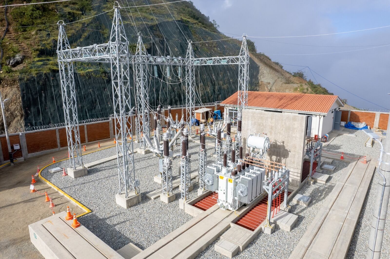 Minera Poderosa detalla que ya son 18 colaboradores muertos por ataques armados. (Foto referencial: Minera Poderosa)