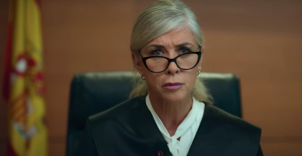 Eva Isanta como Paqui la Jueza en la temporada 2 de “Machos alfa” (Foto: Netflix)