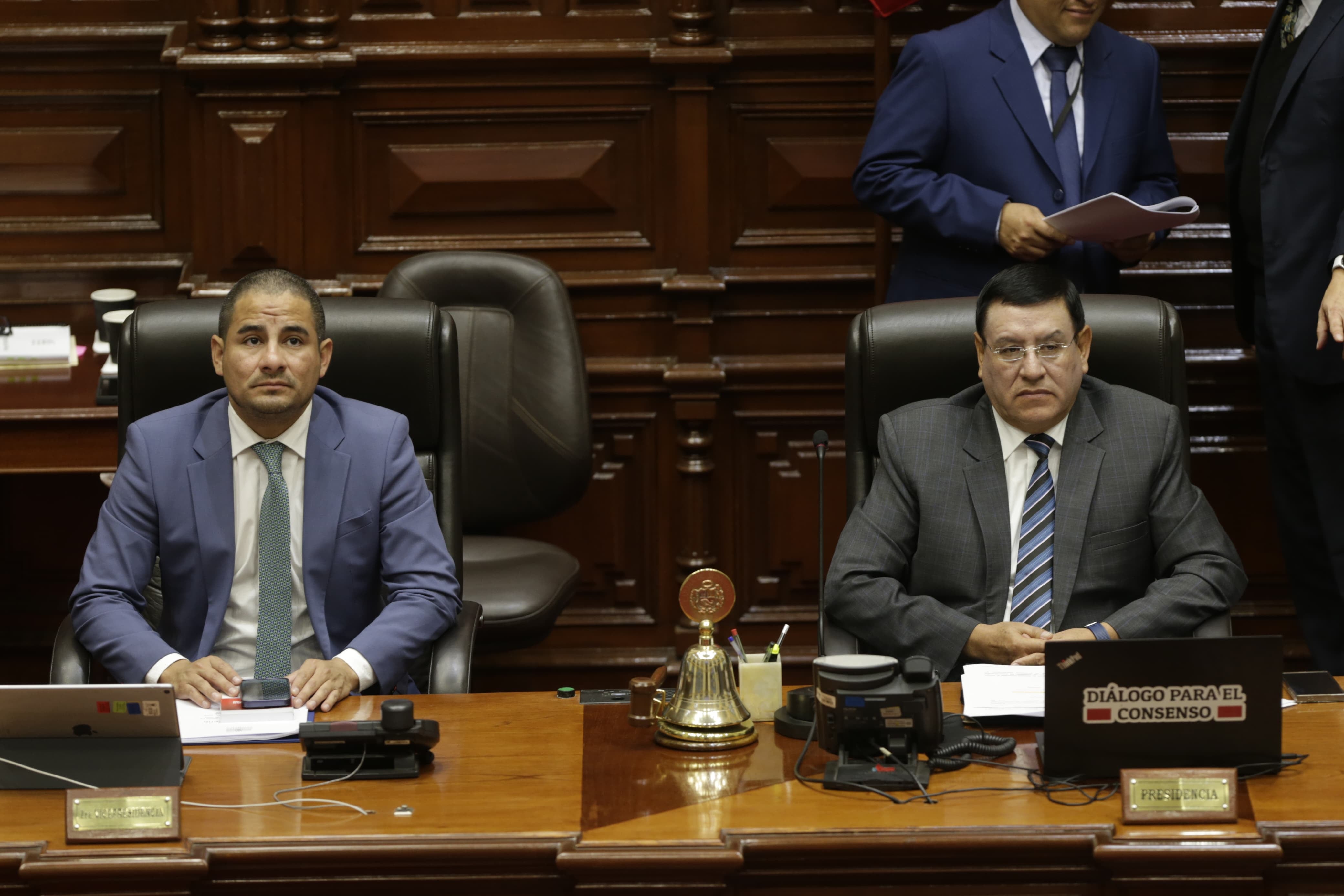 Arturo Alegría (Fuerza Popular) y Alejandro Soto (APP), vicepresidente y presidente de la Mesa Directiva