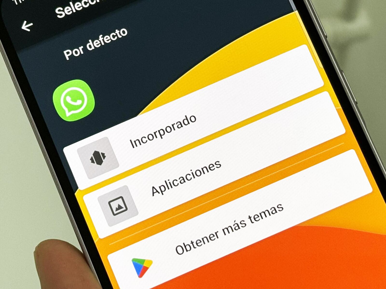 WHATSAPP | Con Nova Launcher puedes modificar el ícono de WhatsApp y cambiarla por la foto de tu mamá por el Día de la Madre. (Foto: Depor - Rommel Yupanqui)