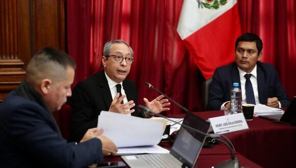 Henry Ávila presentó su renuncia irrevocable como miembro de la JNJ tras dichos de Jaime Villanueva. (Foto: Congreso)