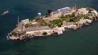 La historia de la famosa prisión de Alcatraz que Trump quiere reabrir, sus reos más peligrosos y la increíble fuga que marcó su destino