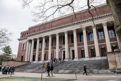 Ciberataque bloquea Canvas, una plataforma usada por numerosas universidades en EEUU