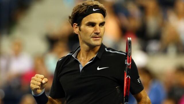 Federer, apoyado por Michael Jordan, ganó en debut del US Open