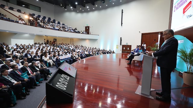 CADE Salud 2026: propuestas para fortalecer este sector tras siete ministros de Salud y 15 gerentes de EsSalud en solo cinco años