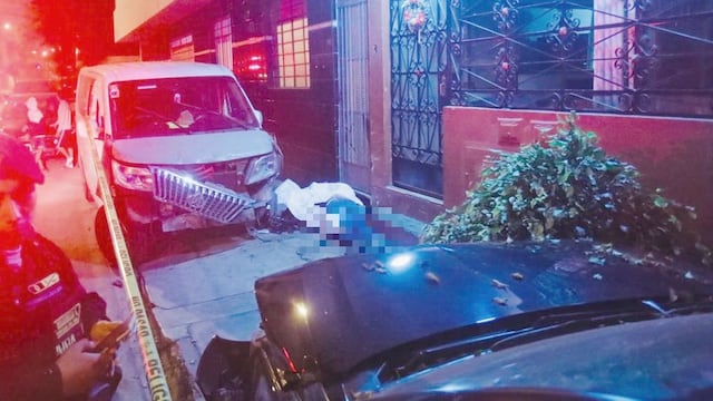 Comas: hombre muere tras ser embestido por miniván que invadió la vereda