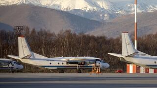 “Milagro” en Siberia: reaparece avión que fue declarado desaparecido y logra aterrizaje de emergencia